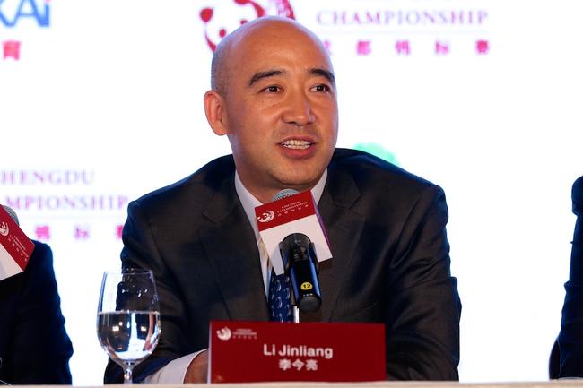 中國高爾夫球協會競賽部負責人李今亮回答提問