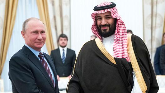 俄羅斯總統普京與沙特王儲穆罕默德-本-薩勒曼