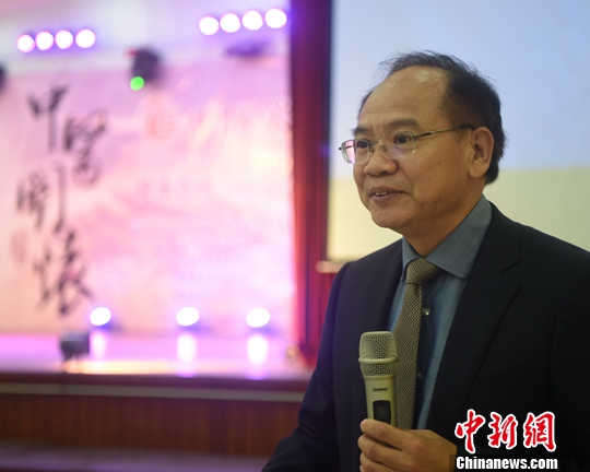 中國駐柬大使館李傑參贊在致歡迎詞。中新社記者 黃耀輝 攝