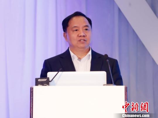 中國工業和資訊化部副部長陳肇雄21日在“綻放杯”5G應用征集大賽行業應用研討會上講話。　鍾欣　攝