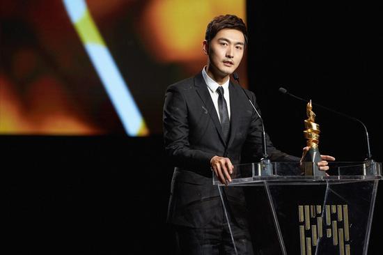宋洋斬獲第二屆澳門國際影展最佳男主角獎