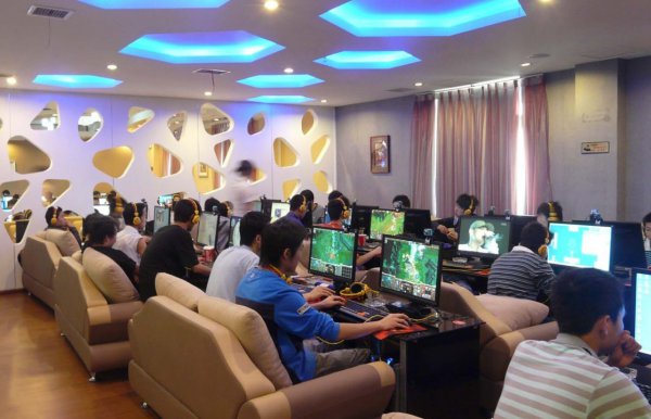 上班不如玩遊戲 中國核心PC玩家每周玩42小時
