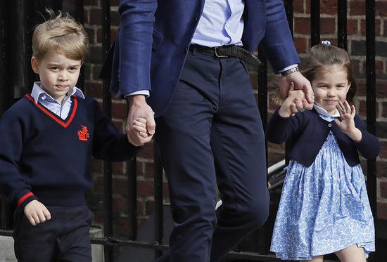 喬治小王子（左）和夏洛特小公主，將分別擔梅根的花童和小小伴娘