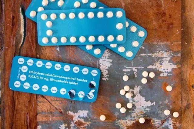 Káº¿t quáº£ hÃ¬nh áº£nh cho birth control pill simple