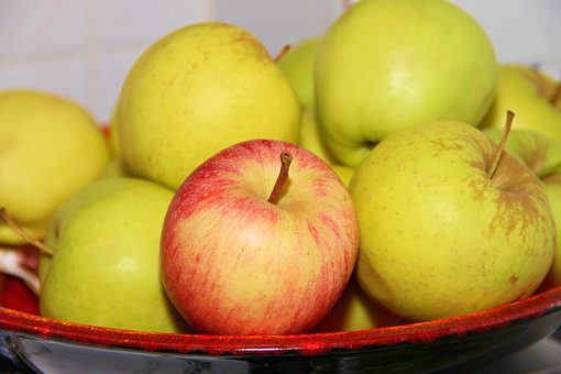 我們食用蘋果需要注意的一些禁忌