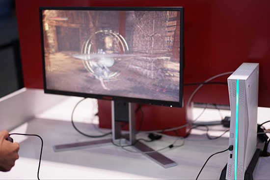 小霸王推出遊戲電腦 售價將近5000元配有專用搖桿