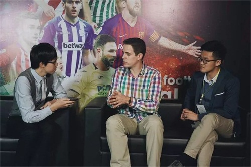 中國足球電競聯賽：引領足球俱樂部電競化變革潮流